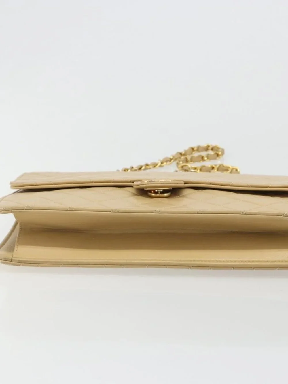CHANEL Matelasse Chain Shoulder Bag Lamb Skin Beige Gold CC Auth 187257